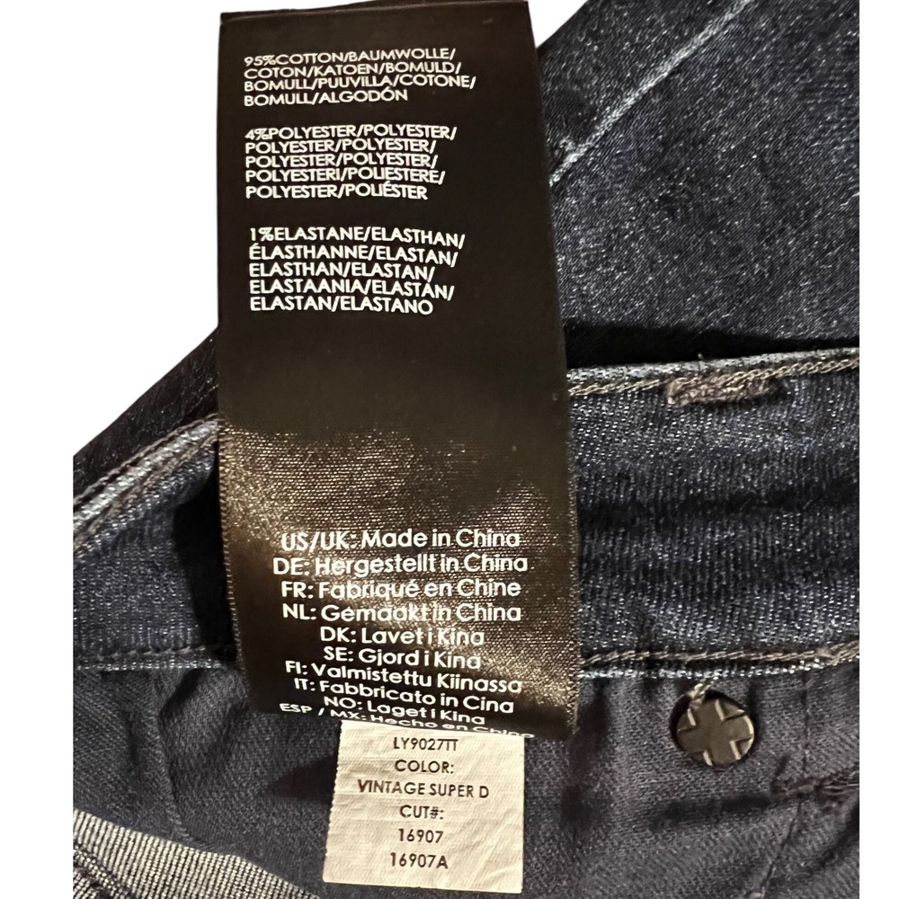Liverpool LA The‎ Walking Short Wom. Size 18W Dark Denim Shorts Vintage Super D - Picture 8 of 9